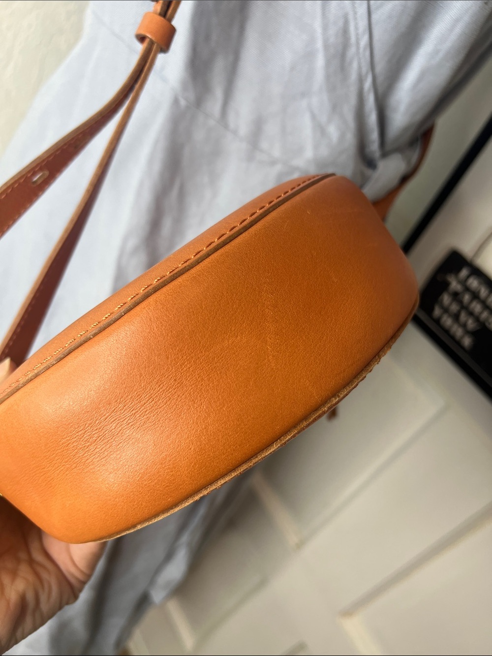 Madewell Juno Leather Circle Bag in Burnt Orange - Picture 5 of 10